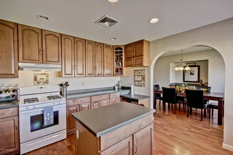 3234 E Pershing Ave, Phoenix, AZ 85032 photo 1
