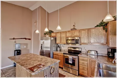 873 N Jackson St, Gilbert, AZ 85233 photo 6
