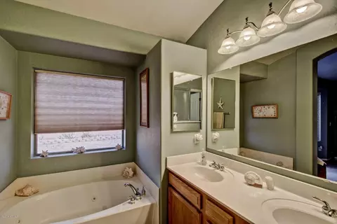 873 N Jackson St, Gilbert, AZ 85233 photo 20