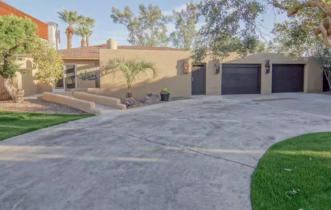 5719 E Indian School Rd, Phoenix, AZ 85018 photo 4