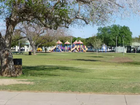 2105 E Howe Ave, Tempe, AZ 85281 photo 24