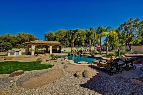 375 E Dennisport Ct, Gilbert, AZ 85295 photo 59