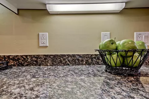 375 E Dennisport Ct, Gilbert, AZ 85295 photo 19