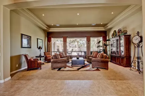 375 E Dennisport Ct, Gilbert, AZ 85295 photo 12