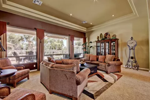 375 E Dennisport Ct, Gilbert, AZ 85295 photo 10