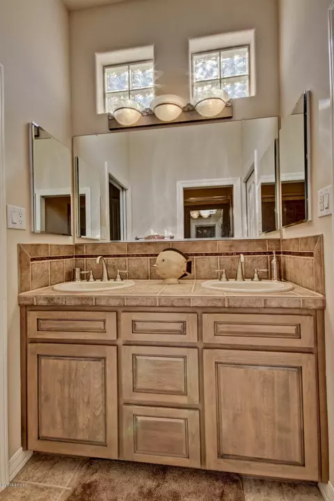 375 E Dennisport Ct, Gilbert, AZ 85295 photo 30