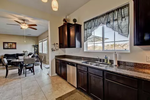 2722 Ellis St, Phoenix, AZ 85042 photo 31