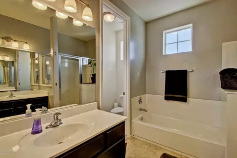 2722 Ellis St, Phoenix, AZ 85042 photo 8