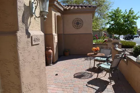 4086 E Carob Dr, Gilbert, AZ 85298 photo 10