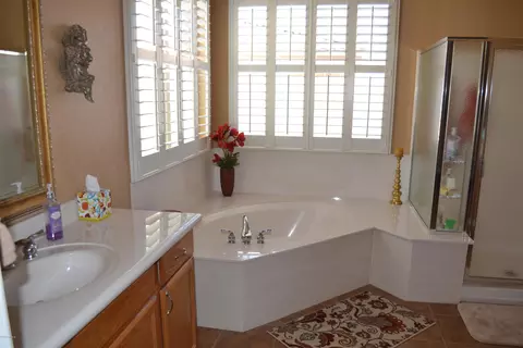 4086 E Carob Dr, Gilbert, AZ 85298 photo 32