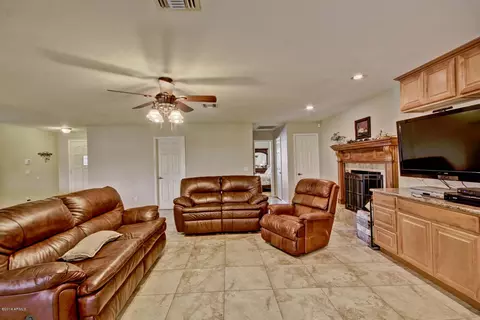 2219 E Garnet Ave, Mesa, AZ 85204 photo 8
