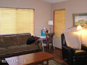 2046 E Patrick Ln, Phoenix, AZ 85024 photo 7
