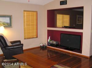 2046 E Patrick Ln, Phoenix, AZ 85024 photo 8