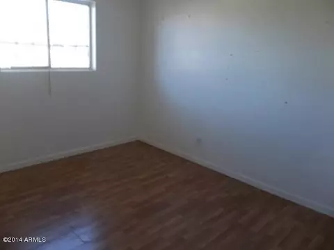 7443 E Crescent Cir, Mesa, AZ 85208 photo 3