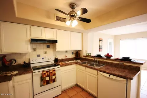 1202 E Angela Dr, Phoenix, AZ 85022 photo 6