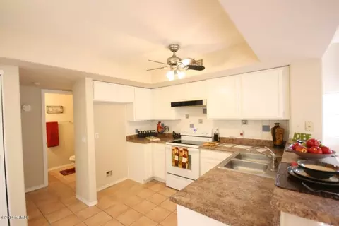 1202 E Angela Dr, Phoenix, AZ 85022 photo 5