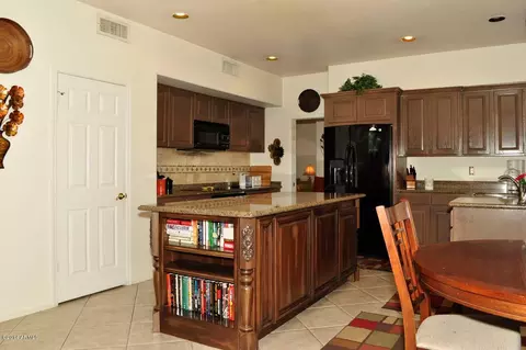 1745 E Saltsage Dr, Phoenix, AZ 85048 photo 9