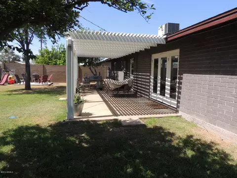 127 E Alameda Dr, Tempe, AZ 85282 photo 9