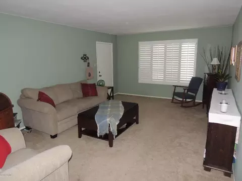 127 E Alameda Dr, Tempe, AZ 85282 photo 3
