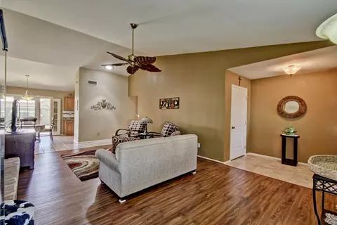 4101 E Wescott Dr, Phoenix, AZ 85050 photo 6