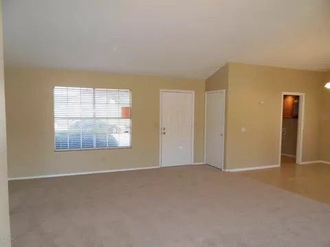 1122 E Tonto Ln, Phoenix, AZ 85024 photo 2