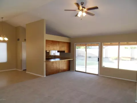 1122 E Tonto Ln, Phoenix, AZ 85024 photo 3