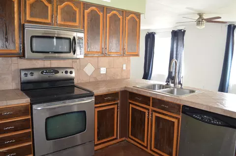 4027 E Windrose Dr, Phoenix, AZ 85032 photo 7