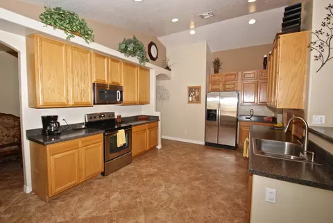 17752 E Creosote Ln, Gilbert, AZ 85298 photo 7
