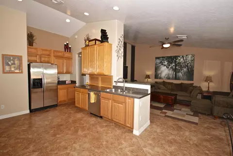 17752 E Creosote Ln, Gilbert, AZ 85298 photo 6