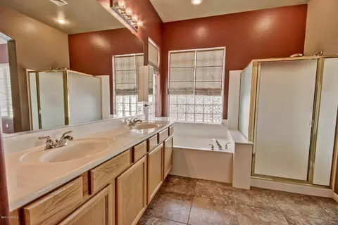 3564 E Parkview Dr, Gilbert, AZ 85295 photo 17