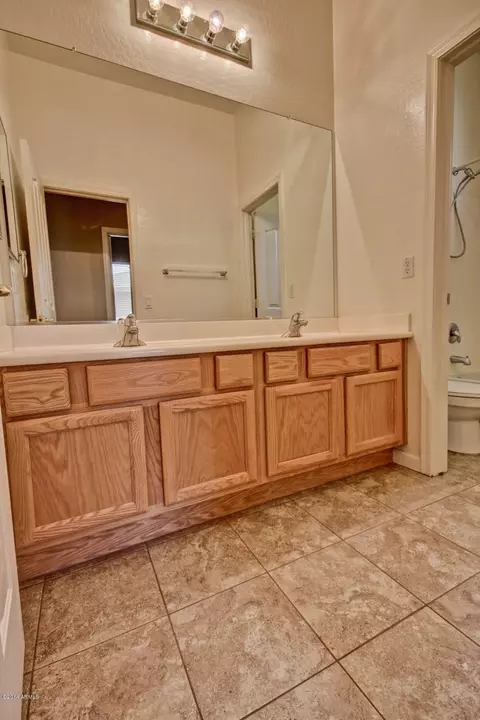 3564 E Parkview Dr, Gilbert, AZ 85295 photo 23