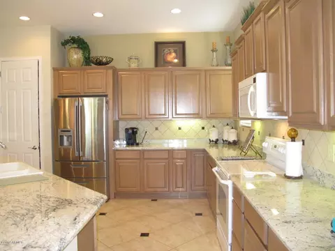 4575 E Rakestraw Ln, Gilbert, AZ 85298 photo 7