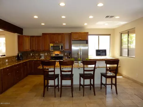 8912 E Hillview Cir, Mesa, AZ 85207 photo 5