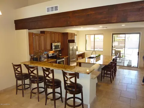 8912 E Hillview Cir, Mesa, AZ 85207 photo 3