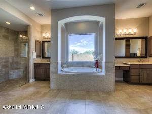 3056 E La Costa Dr, Gilbert, AZ 85298 photo 13