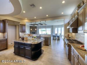 3056 E La Costa Dr, Gilbert, AZ 85298 photo 8