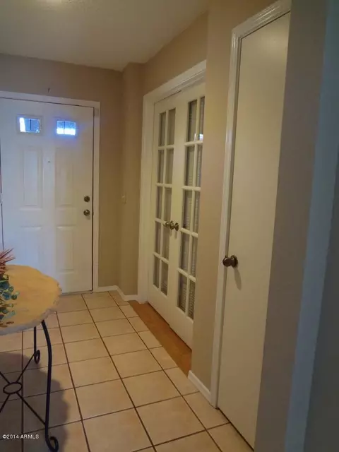 532 N 64th St, Mesa, AZ 85205 photo 2