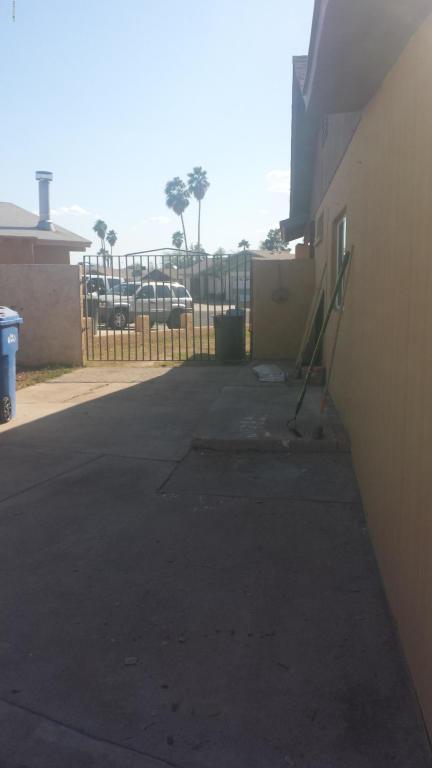 4651 N 76th Dr, Phoenix, AZ 85033 photo 15