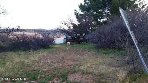 10485 E Storey Dr, Cornville, AZ 86325 photo 2