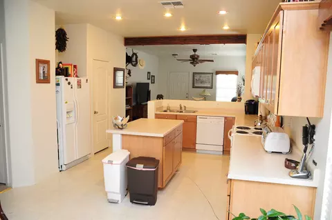 1328 S Bridgegate Dr, Gilbert, AZ 85296 photo 8