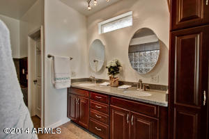 4306 E Avalon Dr, Phoenix, AZ 85018 photo 25