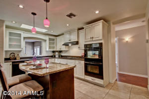 4306 E Avalon Dr, Phoenix, AZ 85018 photo 6