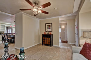4306 E Avalon Dr, Phoenix, AZ 85018 photo 2