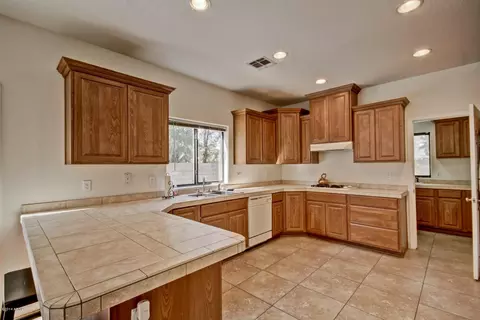1435 E Weldon Ave, Phoenix, AZ 85014 photo 9