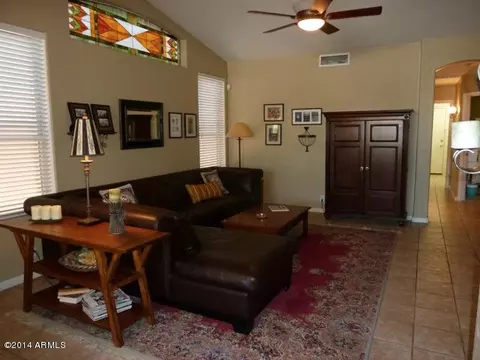 3214 E Desert Flower Ln, Phoenix, AZ 85044 photo 3