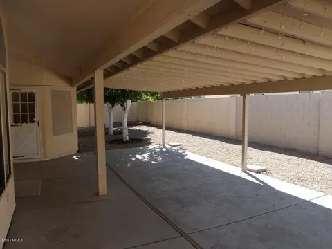 413 E Stonebridge Dr, Gilbert, AZ 85234 photo 8