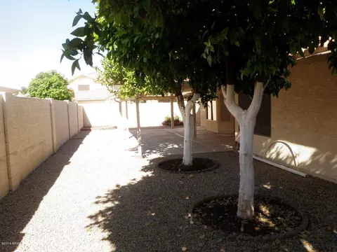 413 E Stonebridge Dr, Gilbert, AZ 85234 photo 9