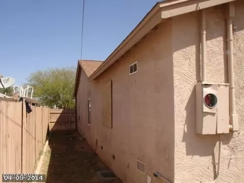 209 E Southgate Ave, Phoenix, AZ 85040 photo 1