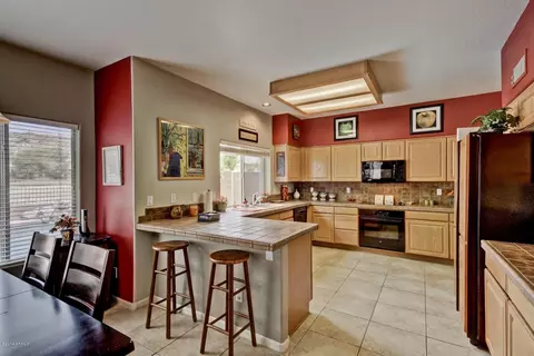 1686 E Saltsage Dr, Phoenix, AZ 85048 photo 17