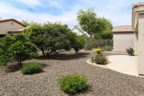 4097 E Carob Dr, Gilbert, AZ 85298 photo 16